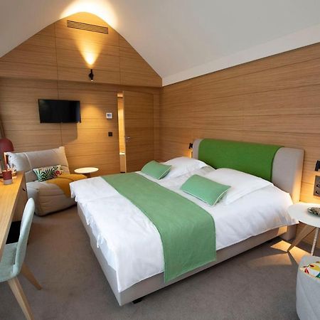 B-Lodge Boutique Hotel Louvain-la-Neuve Luaran gambar