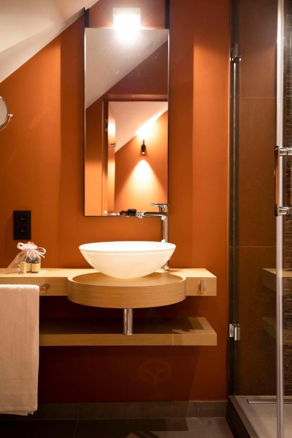 B-Lodge Boutique Hotel Louvain-la-Neuve Luaran gambar